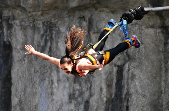 Bungy Jump in Neusiedl am See-Nova Rock