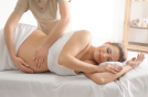Schwangeren Verwöhn-Massage – Entspannung für Mutter und Ungeborenes in Oberhausen, Nordrhein-Westfalen